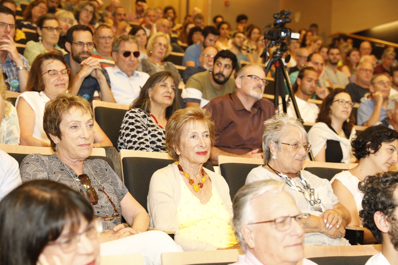 דיים שירלי פורטר בערב הפתיחה של הוועידה. צילום: אגודה הישראלית לאקולוגיה ומדעי הסביבה