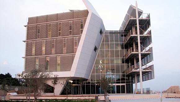 סיורים מודרכים בבניין בית הספר החדש, במסגרת אירוע 'בתים מבפנים'